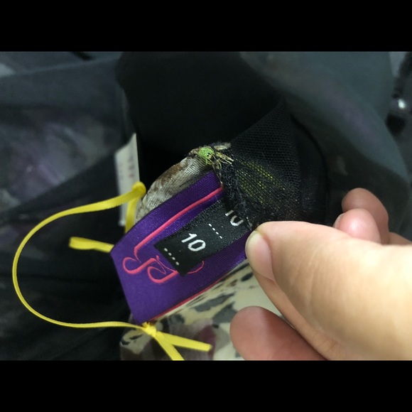 Black Dress /Gown with sheer back and train. PROM - Picture 7 of 8